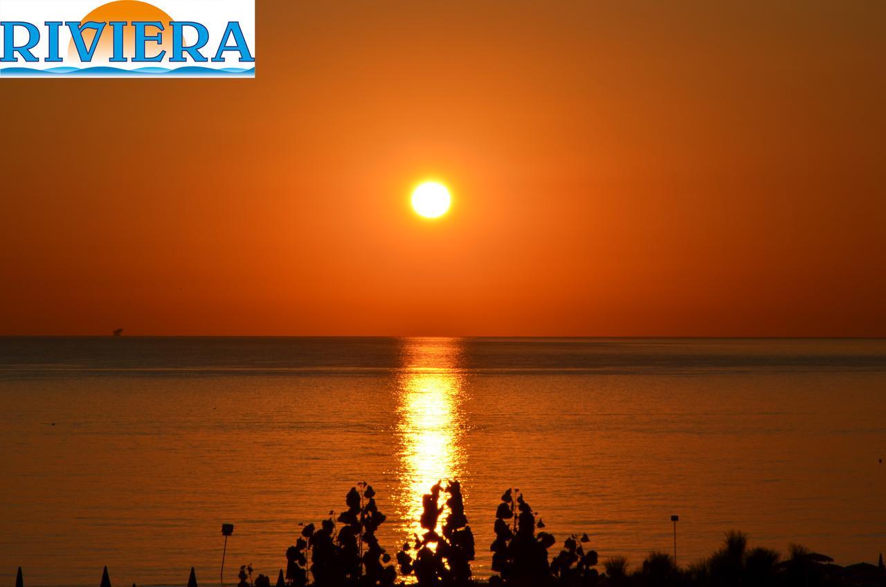 Residence Riviera Alba Adriatica Eksteriør bilde